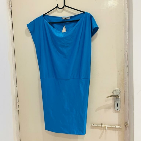 Blue very nice dress - Picture 4 of 10